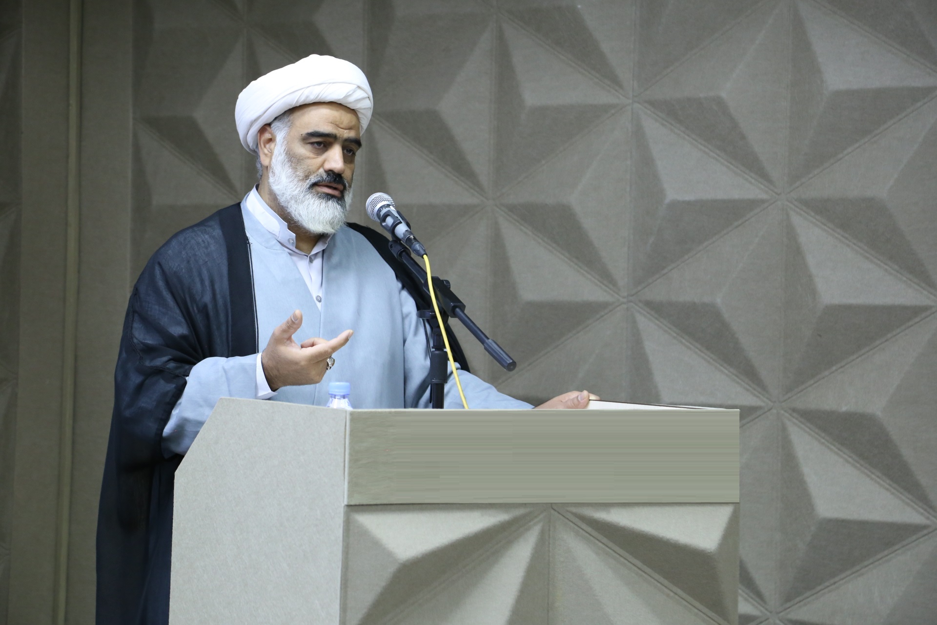 سفره، نان و تمدن؛ چگونه «تنورخانه نان ايراني» سفير فرهنگي قم مي‌شود؟