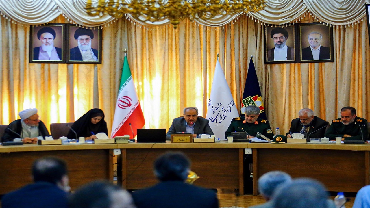 خدمت به خانواده شهدا وظیفه سازمانی و اعتقادی ماست