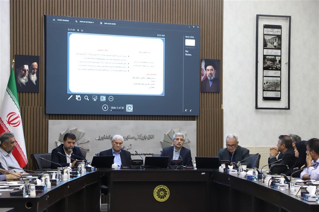 بررسی مشکلات و موانع تجارت خارجی در حوزه گمرک و سازمان‌های همجوار