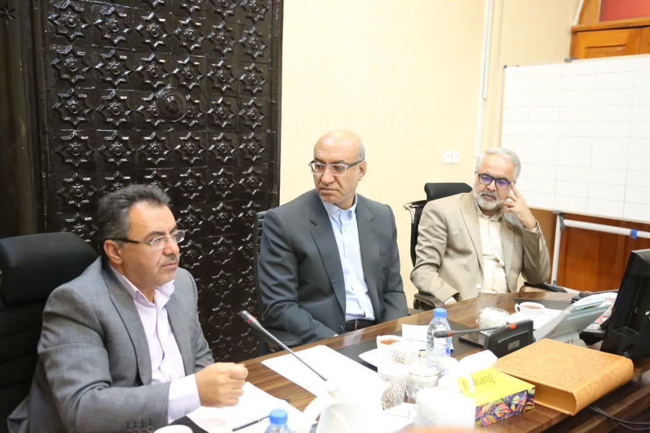 نشست مدیران شهرداری کرمانشاه با دکتر حبیبی، استاندار کرمانشاه
