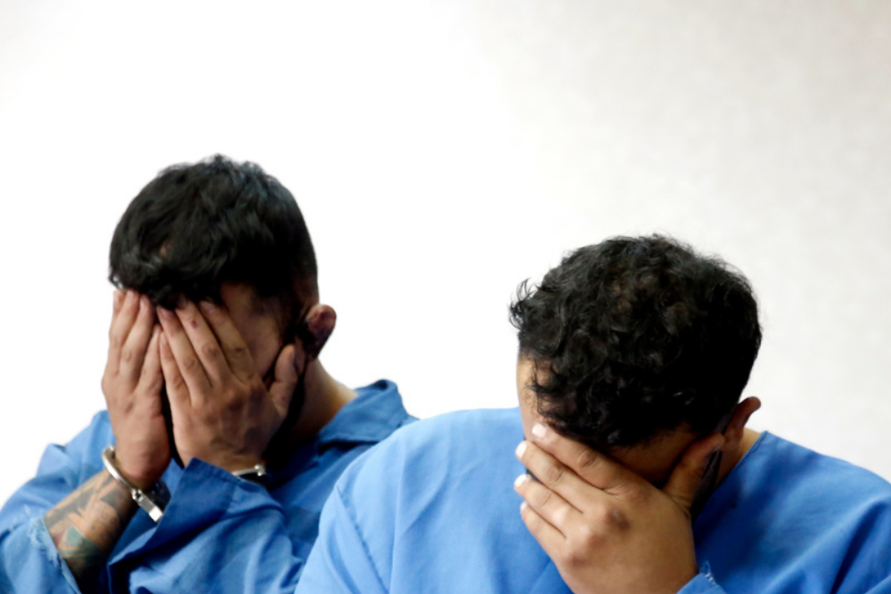 سرقت عجيب در بيمارستان تهران؛ بيمار دستگاه چشم‌پزشکي را دزديد!