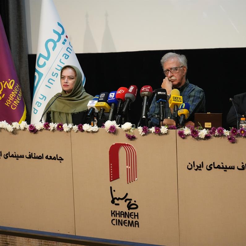 در نشست خبری گرامیداشت روز ملی سینما مطرح شد؛   هم‌افزایی بیمه دی و خانه سینما برای ارتقای امنیت حرفه‌ای اهالی هنر / حمایت بیمه دی از رویدادهای هفته سینما