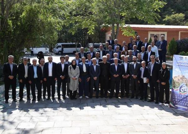 برگزاری نشست هم‌اندیشی روسای هیات‌های استانی با رئیس و هیات رئیسه فدراسیون