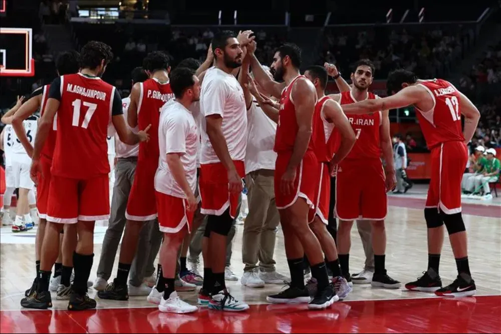 ایران - چین؛ نبرد برای مدال برنز بسکتبال بازی‌های آسیایی 2026؛ نیمه اول چین 31- 29 ایران