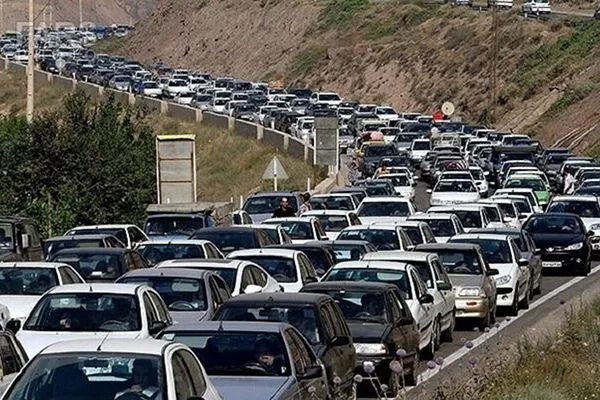 ترافیک سگنین در محورهای چالوس، هراز و ورودی های غربی استان تهران