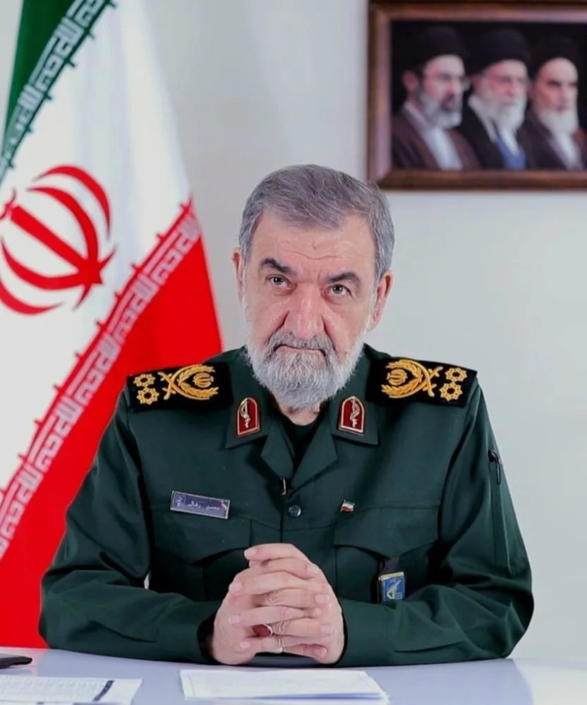 محسن رضایی: پاسخ ترامپ متوهم را پزشکیان خواهد داد