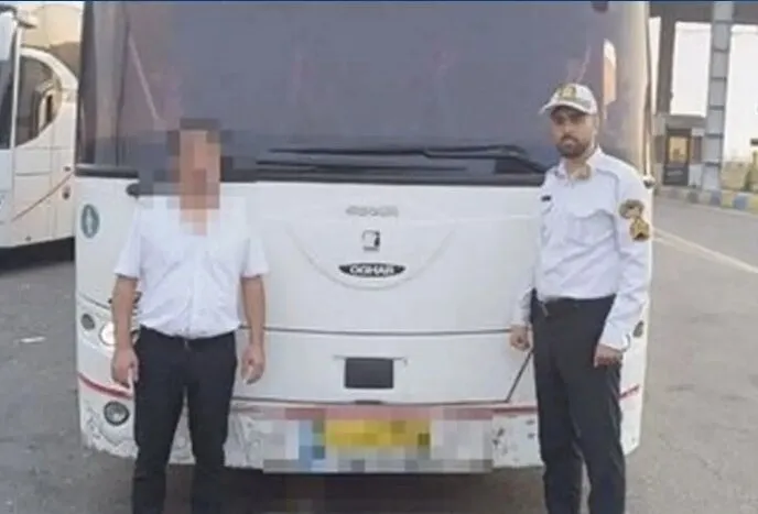 جان 20 مسافر در خطر؛ اتوبوس با راننده مست متوقف شد